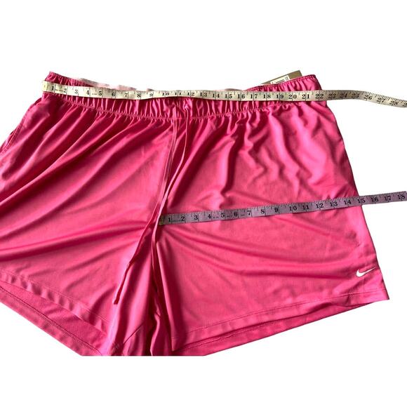 Nike Women's Dri-Fit Training Shorts Plus ‎ 3X  NWT - Picture 8 of 8